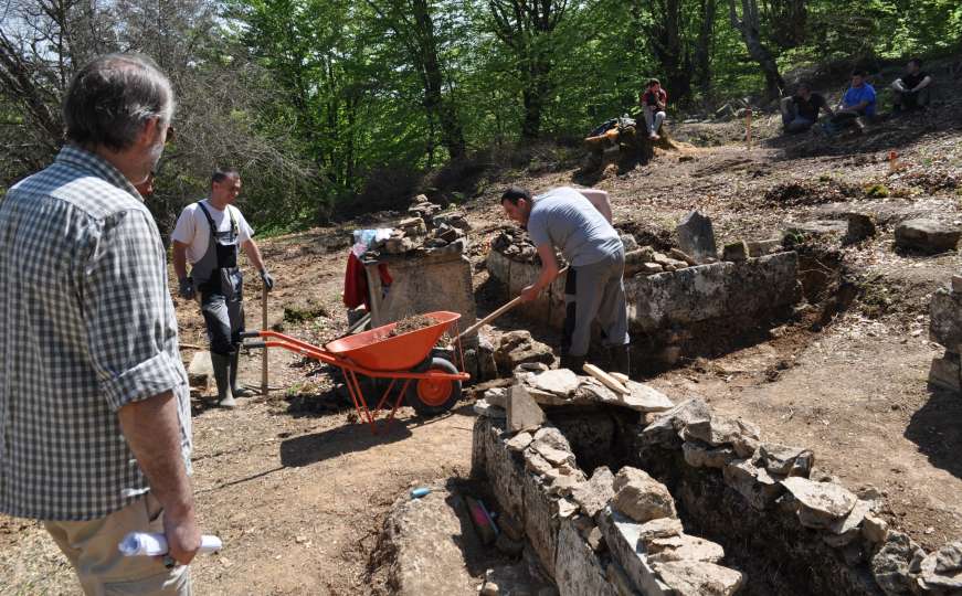 Arheolozi kod Ustikoline istražuju najstarije muslimansko mezarje u BiH